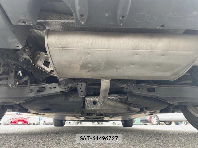 Toyota PRIUS 2016-11 8360597-19
