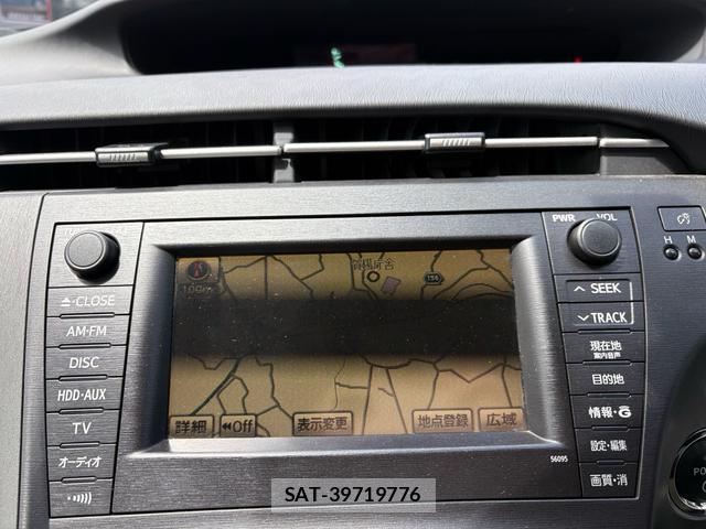 Toyota PRIUS 2010-03 8360834-13