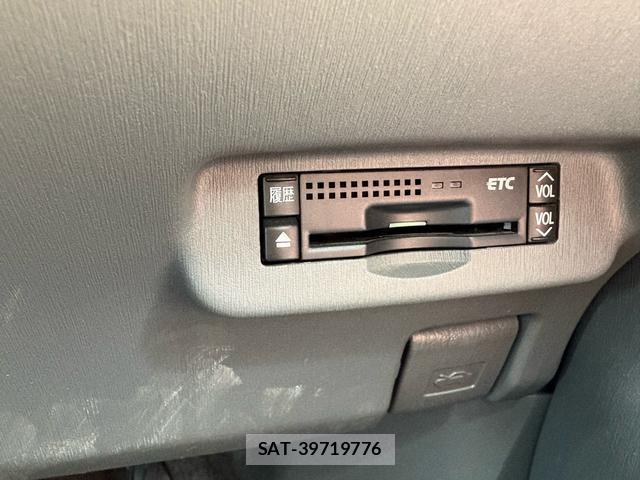 Toyota PRIUS 2010-03 8360834-9