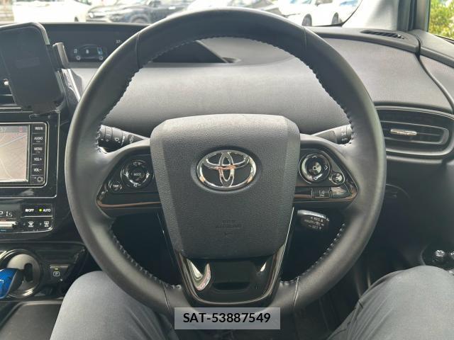 Toyota PRIUS 2019-08 8360938-10