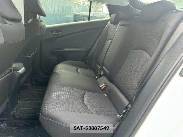Toyota PRIUS 2019-08 8360938-15