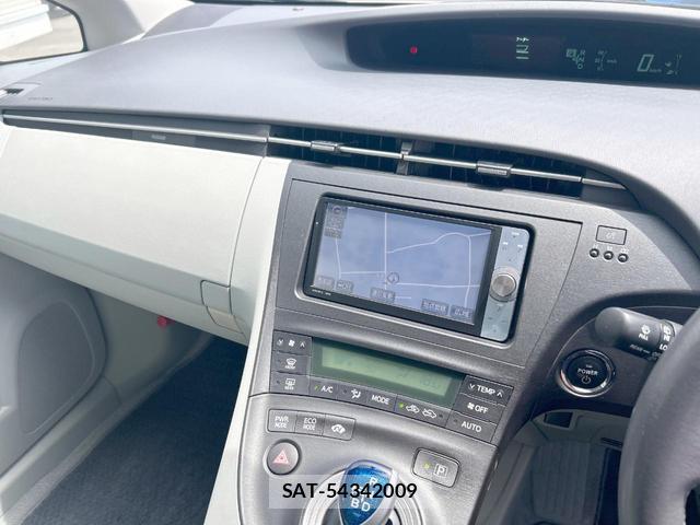 Toyota PRIUS 2011-07 8361016-18