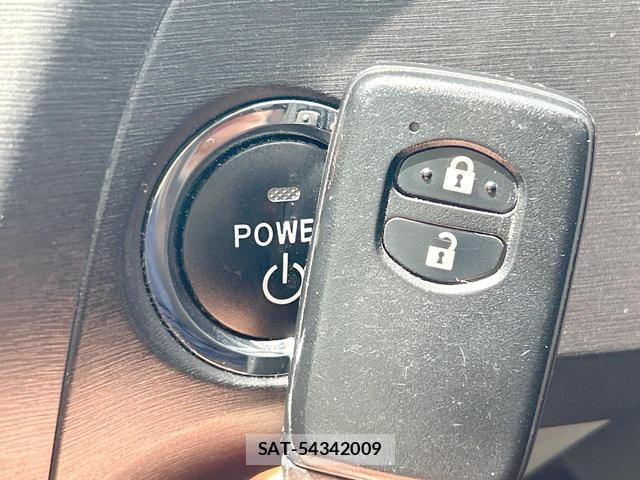 Toyota PRIUS 2011-07 8361016-5