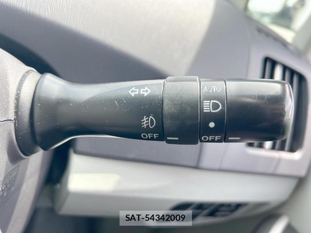 Toyota PRIUS 2011-07 8361016-6