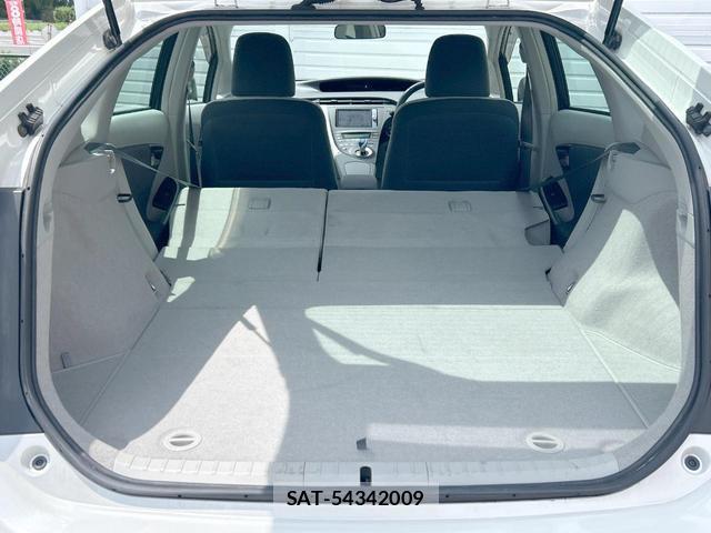 Toyota PRIUS 2011-07 8361016-9