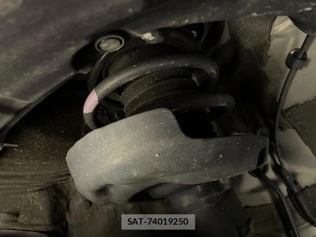Toyota PRIUS 2023-06 8361530-19