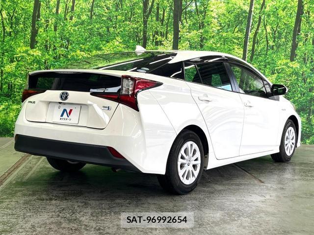 Toyota PRIUS 2020-01 8361553-16