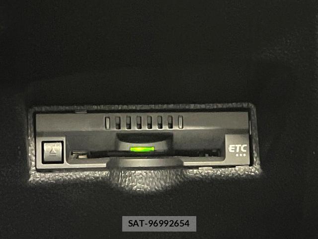 Toyota PRIUS 2020-01 8361553-6