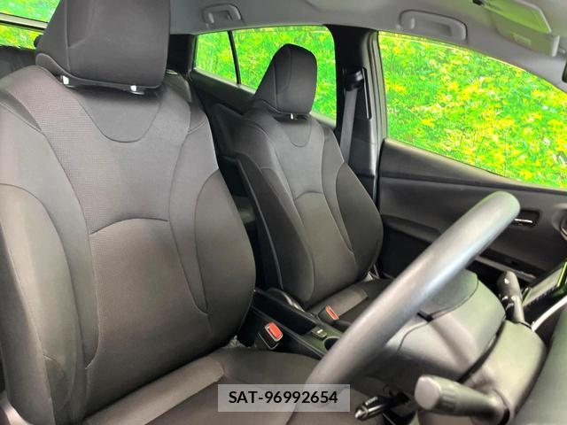 Toyota PRIUS 2020-01 8361553-8