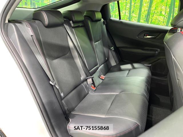 Toyota PRIUS 2023-06 8361611-8
