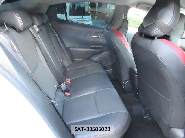Toyota PRIUS 2024-03 8361654-6
