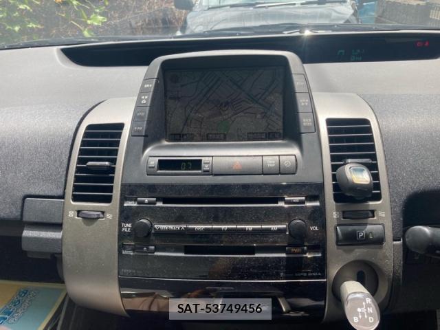 Toyota PRIUS 2008-06 8361697-18