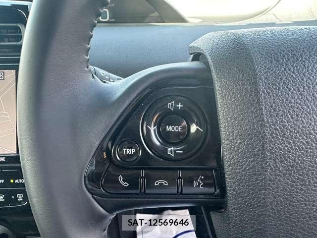 Toyota PRIUS 2019-08 8361852-6