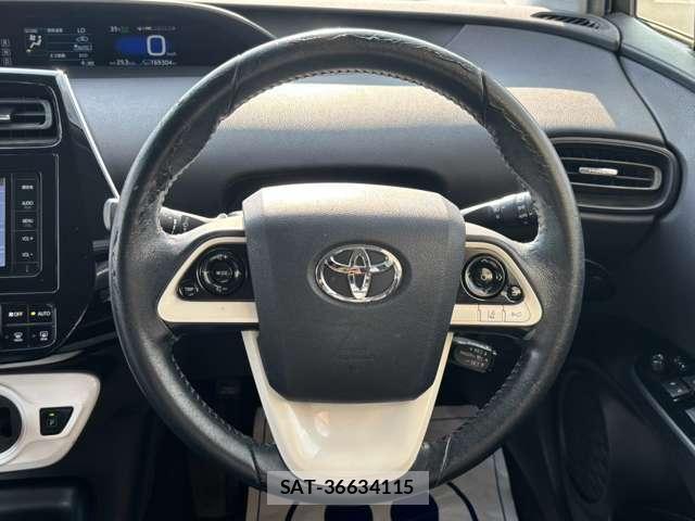 Toyota PRIUS 2016-03 8361854-1