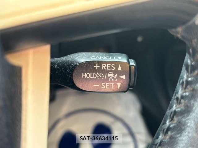 Toyota PRIUS 2016-03 8361854-3