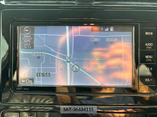 Toyota PRIUS 2016-03 8361854-4