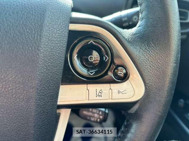 Toyota PRIUS 2016-03 8361854-8