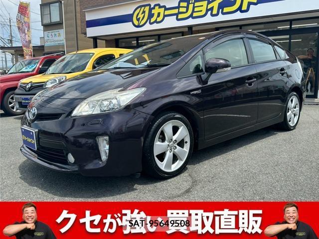 Toyota PRIUS 2014-02 8361855-0