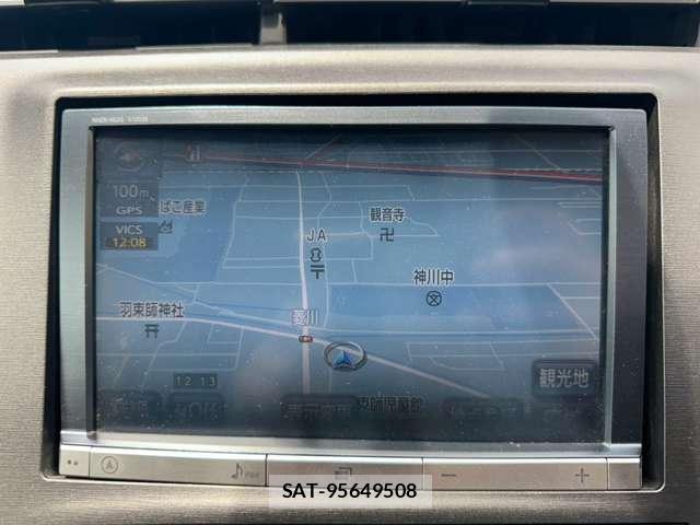 Toyota PRIUS 2014-02 8361855-6