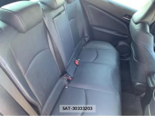 Toyota PRIUS 2019-08 8361915-17