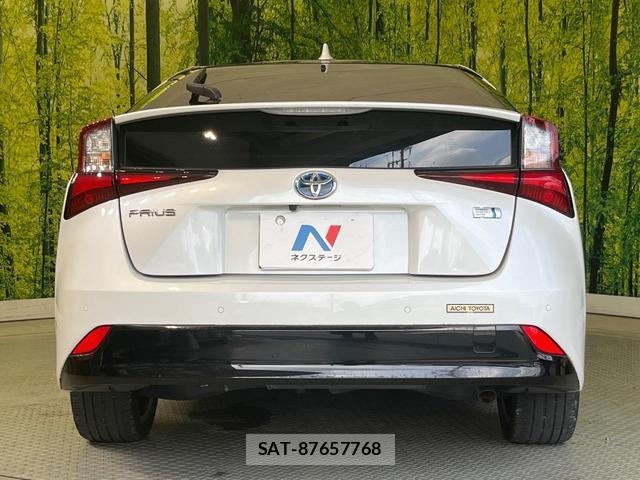 Toyota PRIUS 2021-11 8362041-14