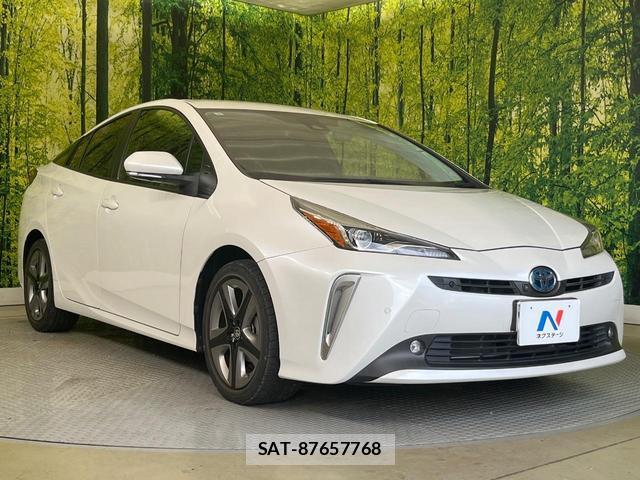 Toyota PRIUS 2021-11 8362041-15