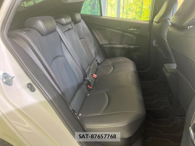 Toyota PRIUS 2021-11 8362041-8