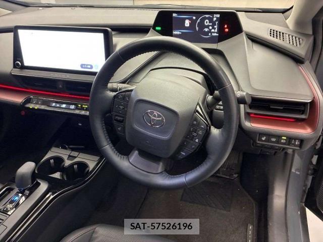 Toyota PRIUS 2023-07 8362132-2