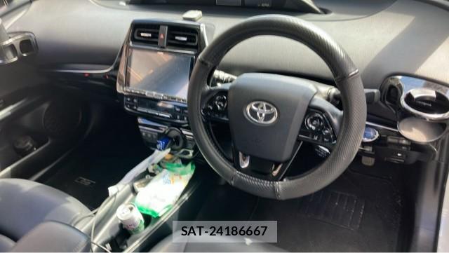 Toyota PRIUS 2020-01 8362270-2
