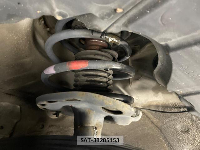 Toyota PRIUS 2012-07 8362329-19