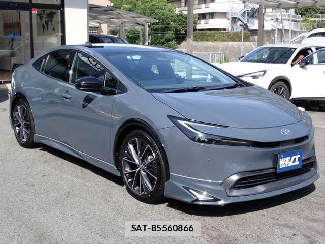 Toyota PRIUS 2023-01 8362444-12