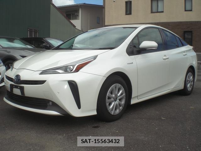Toyota PRIUS 2019-05 8362451-0