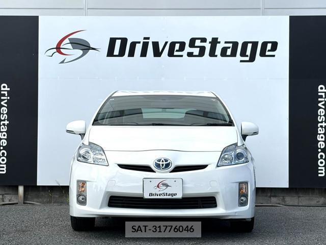 Toyota PRIUS 2010-06 8362453-13