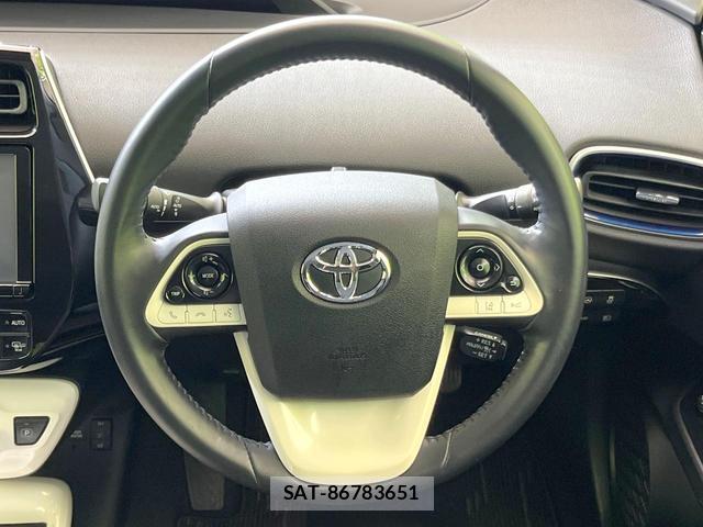Toyota PRIUS 2016-02 8362551-10