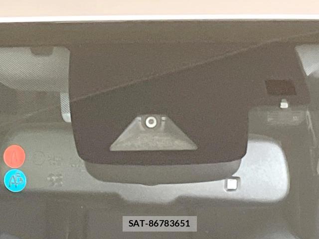 Toyota PRIUS 2016-02 8362551-4