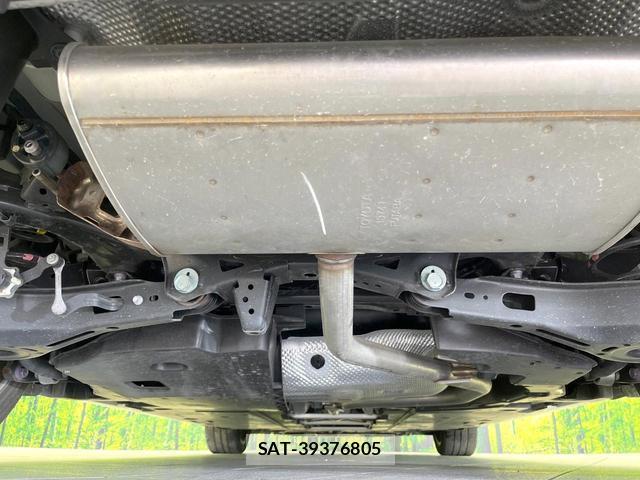 Toyota PRIUS 2021-09 8362556-15