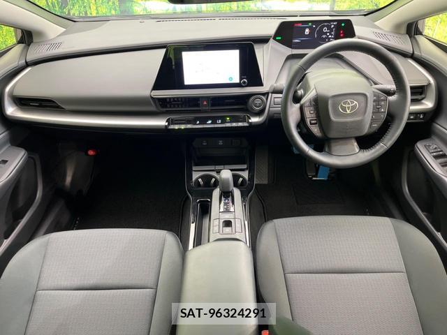 Toyota PRIUS 2023-08 8362605-1