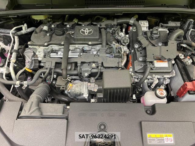 Toyota PRIUS 2023-08 8362605-17