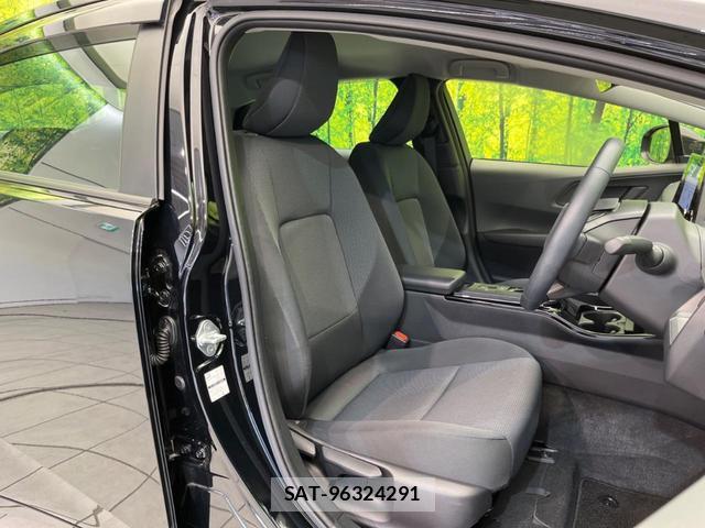 Toyota PRIUS 2023-08 8362605-7
