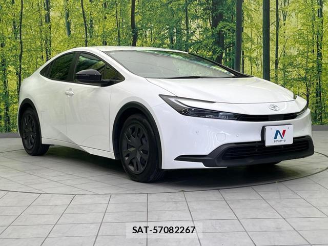 Toyota PRIUS 2023-08 8362610-15