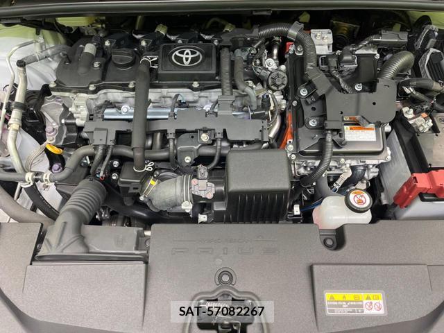 Toyota PRIUS 2023-08 8362610-17