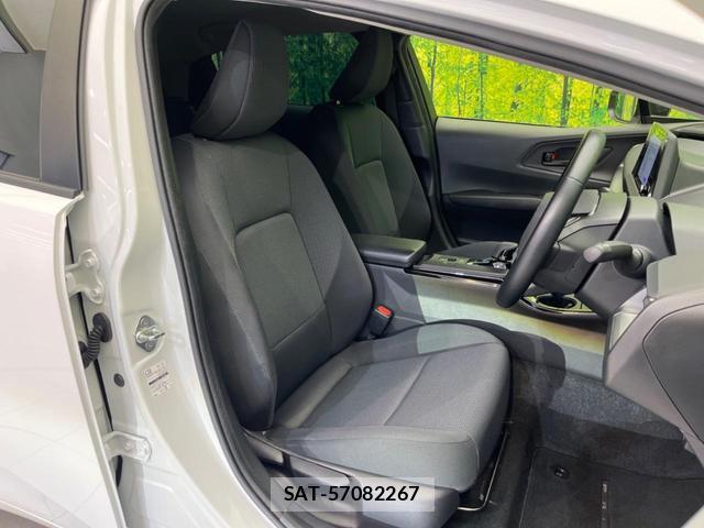 Toyota PRIUS 2023-08 8362610-7