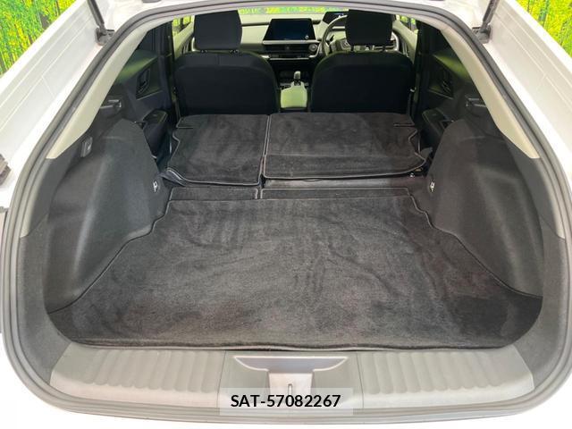 Toyota PRIUS 2023-08 8362610-9