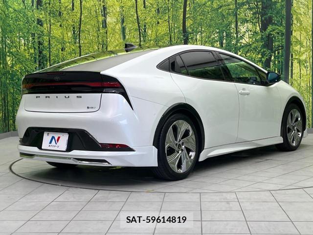Toyota PRIUS 2024-12 8362614-16
