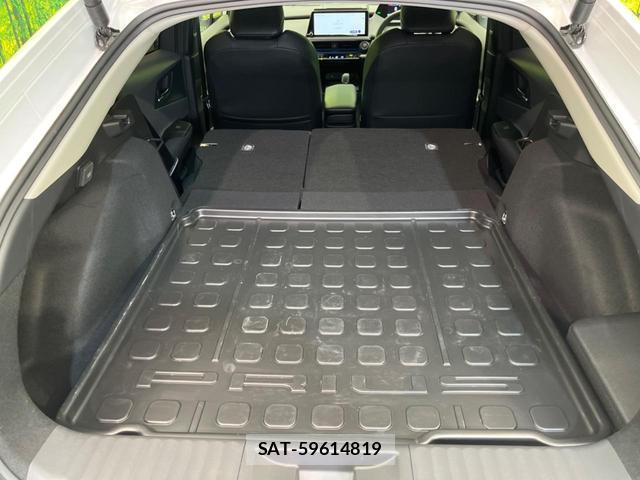 Toyota PRIUS 2024-12 8362614-9