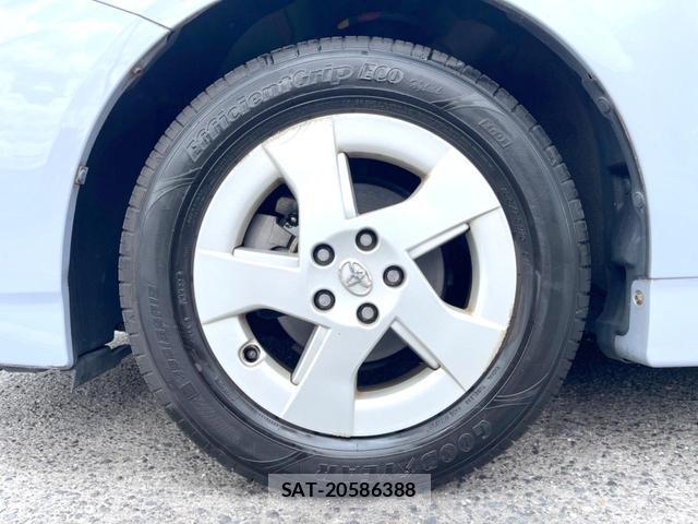 Toyota PRIUS 2010-11 8362697-18
