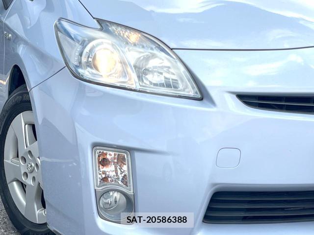 Toyota PRIUS 2010-11 8362697-8