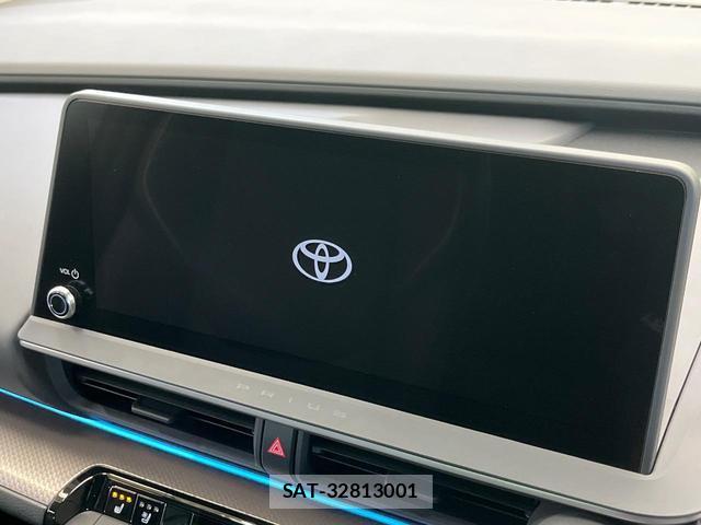 Toyota PRIUS 2023-08 8362804-2