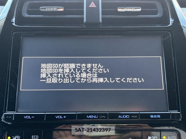 Toyota PRIUS 2016-09 8362906-1