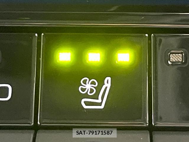 Toyota PRIUS 2024-01 8362988-6